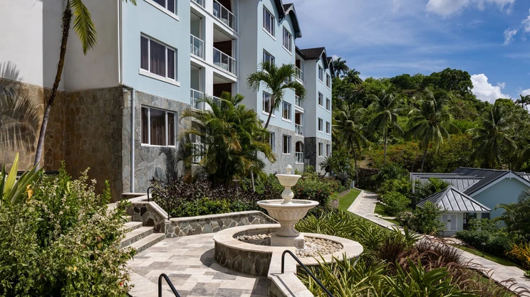 Sandals Regency La Toc